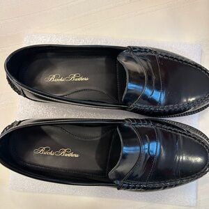 Brooks Brothers Women’s loafers. 7.5